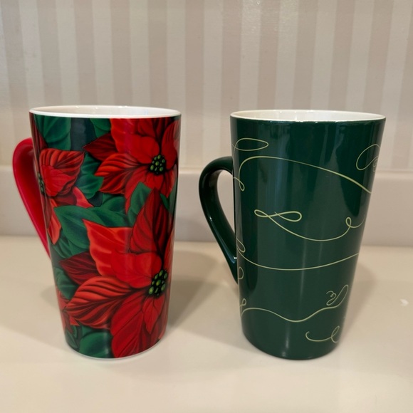 Two Starbucks 2020 Christmas 16 Oz. Ceramic Mugs - Picture 3 of 11